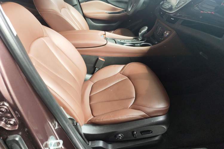 Used Buick Envision 2018 20T Two-Wheel Drive Luxury Model
