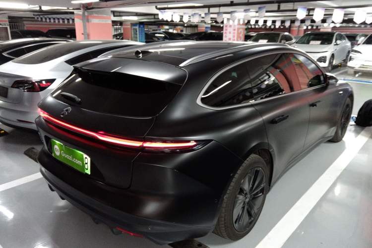 Used Nio ET5T 2023 75 kWh Touring