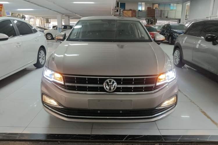 Used Volkswagen Bora 2020 1.5L Automatic Elite Version

