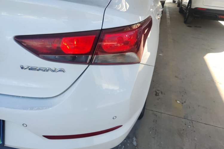 Used Hyundai Verna 2016 1.4L Manual Cool Edition GLS
