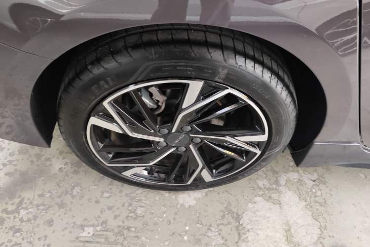 Used Lynk & Co 03 2025 1.5TD DCT Champion Edition Pro
