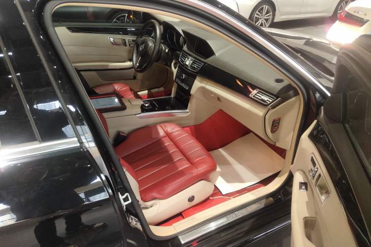 Used Mercedes-Benz E-Class 2015 Revised E 260 L Sporty and Stylish Edition
