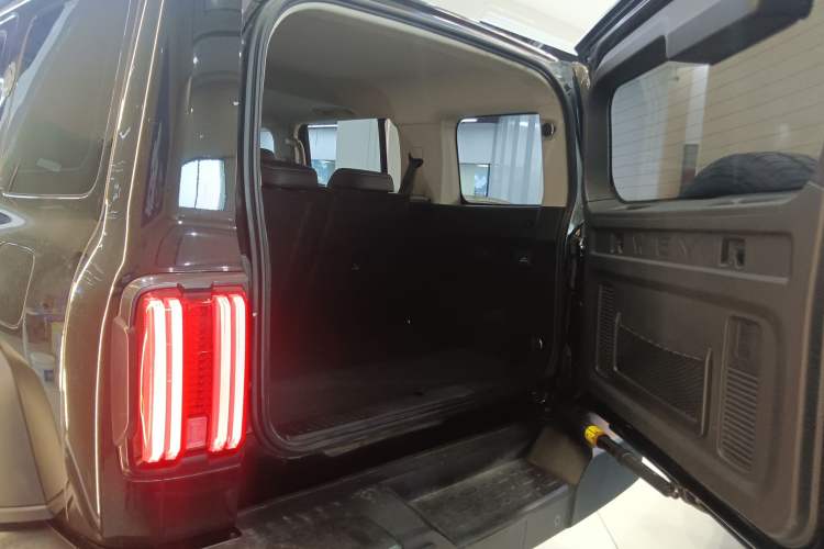 Used Tank 300 2021 Off-Road Edition 2.0T Conqueror
