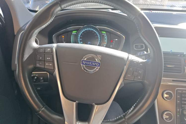 Used Volvo XC60 2016 T5 AWD Zhiyuan Edition
