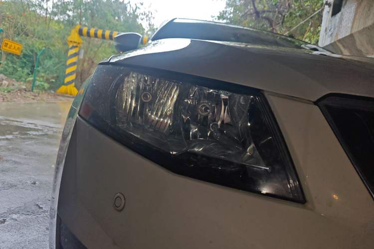 Used Skoda Octavia 2017 1.6L Automatic Smart Drive Edition