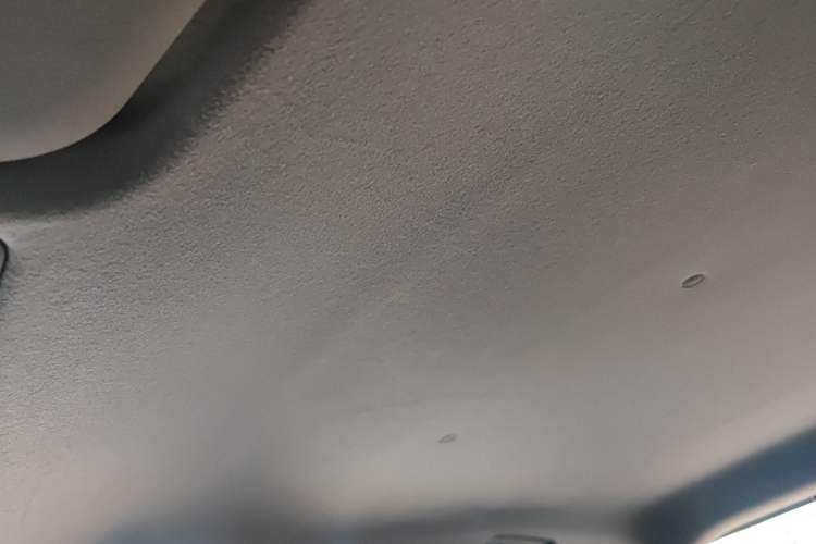 Used Toyota YARiS L 2015 1.5E Automatic Charm Edition
