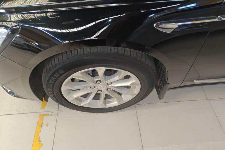 Used Buick LaCrosse 2021 552T Luxury Version
