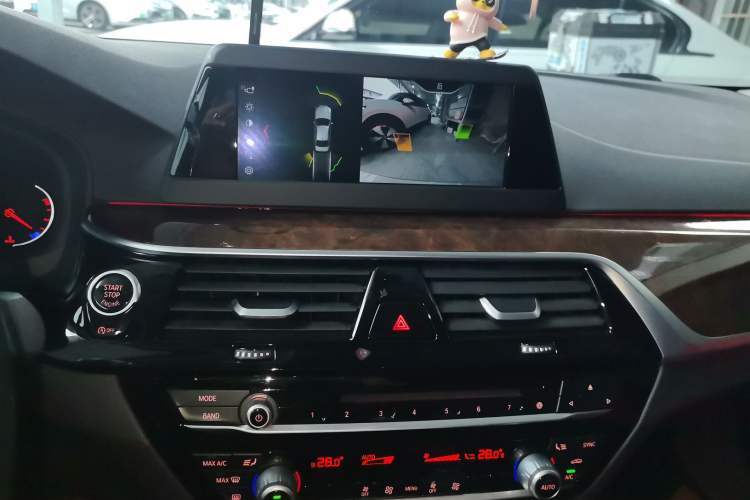 Used BMW 5 Series 2018 528Li Launch Special Edition
