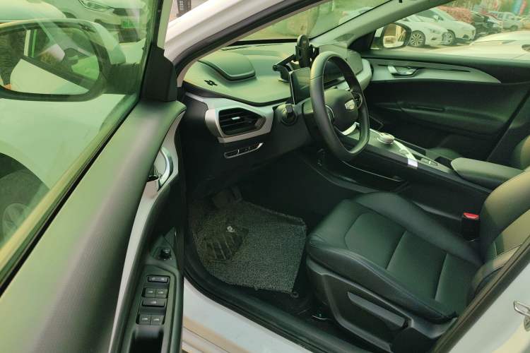 Used Geometry A 2024 410KM Travel Edition
