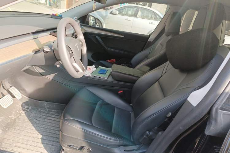 Used Tesla Model Y 2022 Rear-Wheel-Drive Version