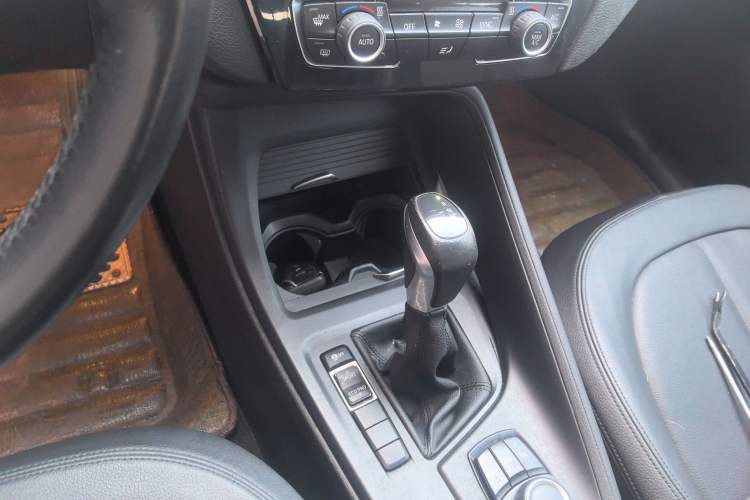 Used BMW X1 2016 sDrive18Li Fashion Model
