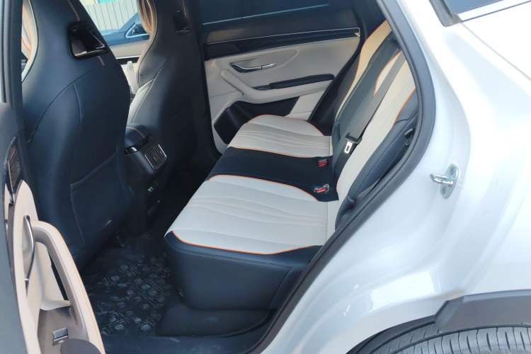 Used BYD Song PLUS New Energy 2023 Champion Edition EV 520KM Luxury Model