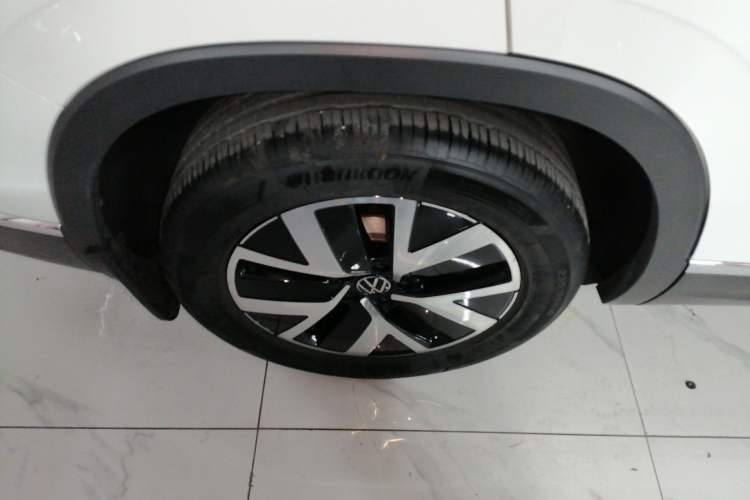 Used Volkswagen Tayron 2023 330TSI Two-Wheel-Drive Luxury Plus Advanced Version
