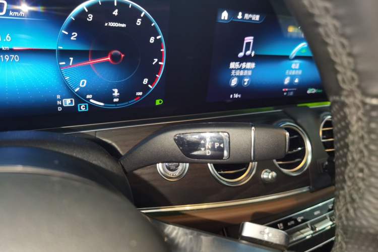 Used Mercedes-Benz E-Class 2022 Second Facelift E 300 L Sport Luxury Edition