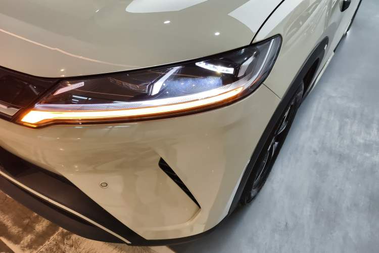 Used BYD Yuan UP 2025 Intelligent Driving Version 401 km Beyond-Range Edition