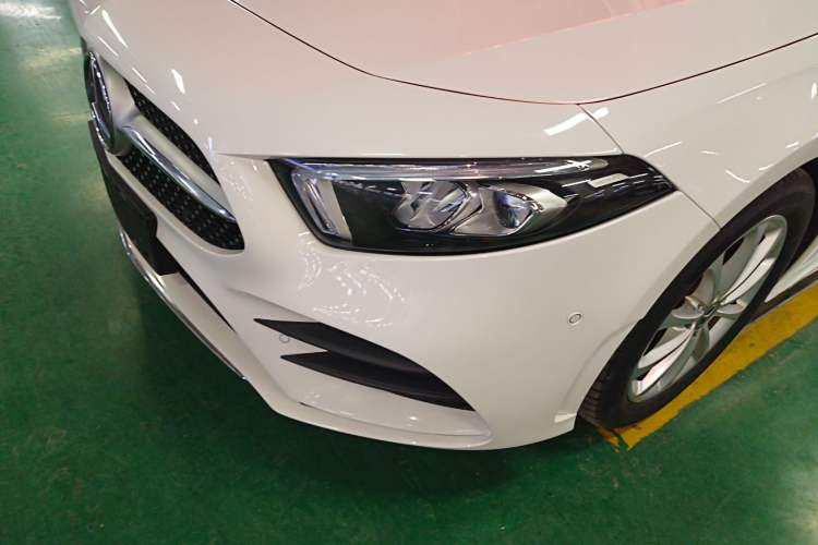 Used Mercedes-Benz A-Class 2021 A 200 L Sport Sedan Fashion Model
