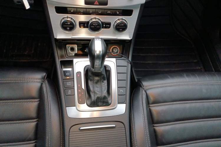 Used Volkswagen FAW-Volkswagen CC 2016 1.8TSI Prestige Model