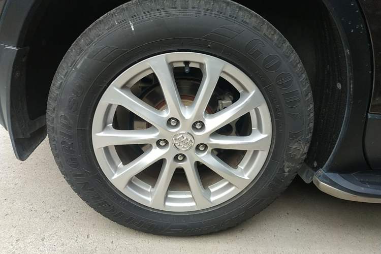 Used Buick Envision 2017 20T Two-Wheel Drive Luxury Model
