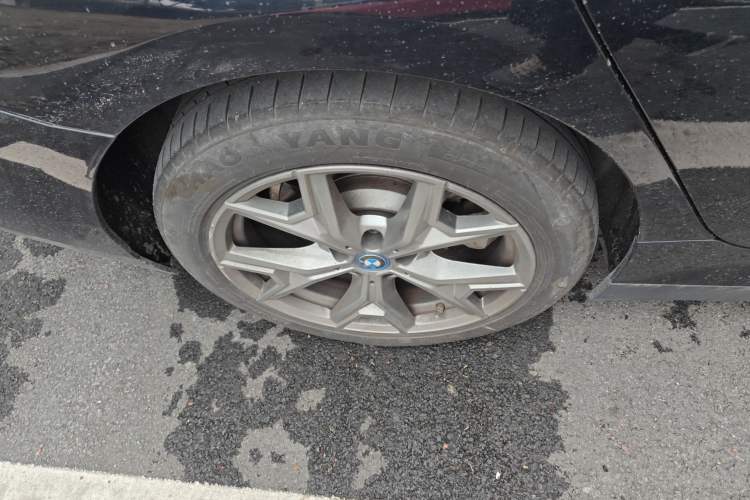 Used BMW i3 2022 eDrive 35 L
