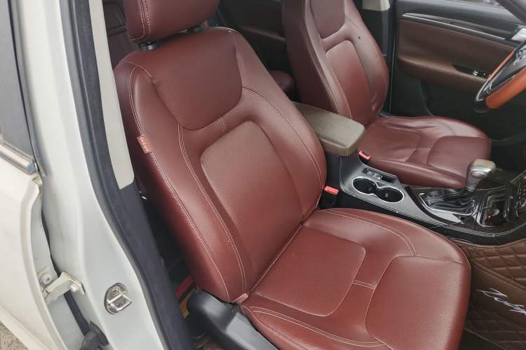 Used Zotye T600 2015 2.0T DCT Prestige Edition
