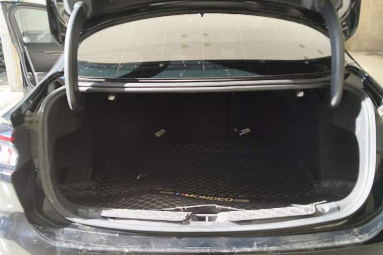 Used Ford Mondeo 2023 EcoBoost 180 Comfort Model