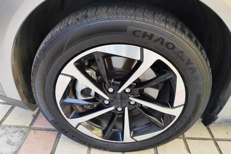 Used AION Y 2023 Younger Star Edition