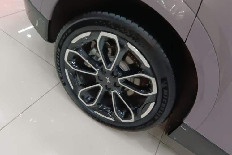 Used XPeng G6 2025 625 Long-Range Max Flagship Edition