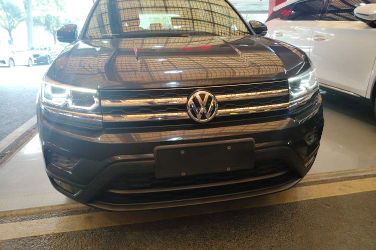 Used Volkswagen Tharu 2020 280TSI Two-Wheel Drive Luxury Edition China VI Standard
