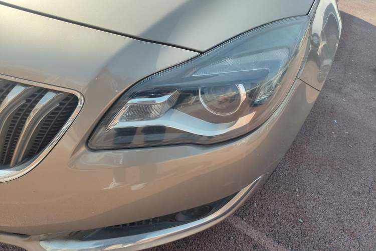 Used Buick Regal 2015 2.0L Leading Fashion Edition
