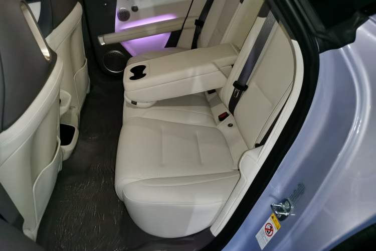 Used  06 2025 Pro Range-Extended Edition
