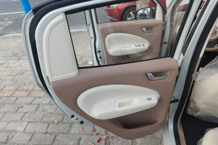 Used Wuling Hongguang MINIEV 2025 Four-Door Version Advanced Edition
