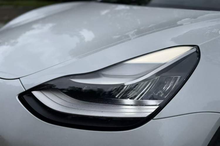 Used Tesla Model 3 2020 Revised Version Standard Range Rear-Wheel Drive – Upgraded Edition
