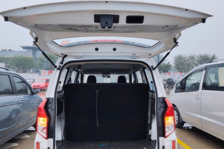 Used Wuling Hongguang PLUS 2020 1.5L Manual Standard Edition 7-Seater