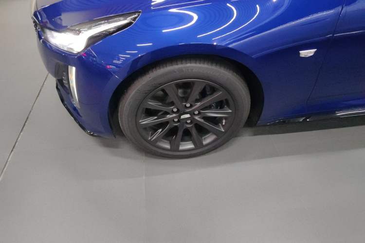 Used Cadillac CT5 2023 28T Prestige Model