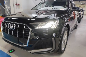 Used Audi Q7 2021 45 TFSI quattro S line Sport model