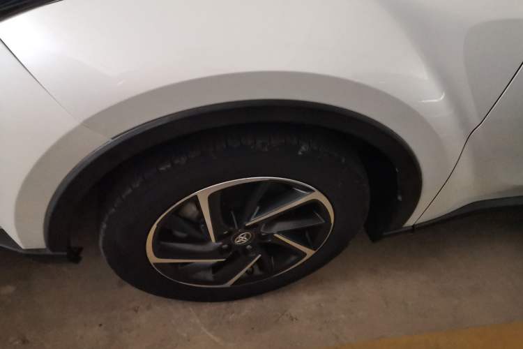 Used Toyota C-HR 2021 2.0L Luxury Edition
