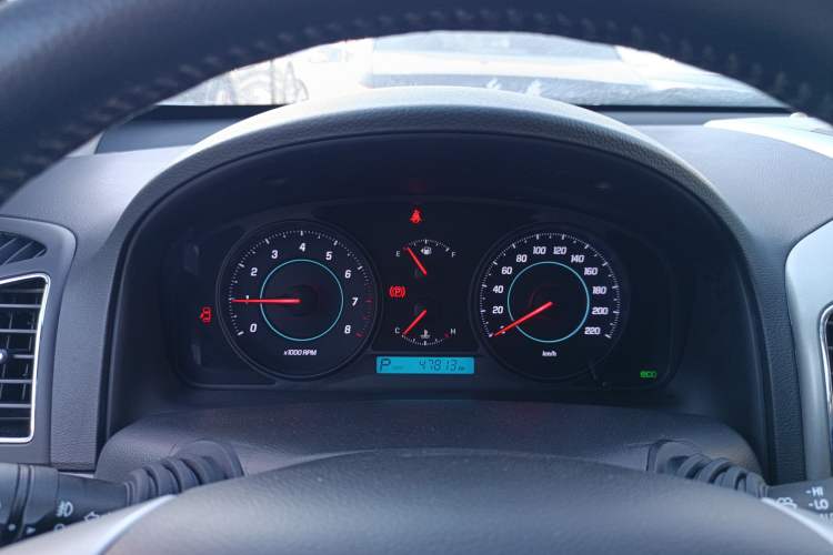 Used Chevrolet Captiva 2014 2.4L 4x4 Flagship Edition 7 Seats