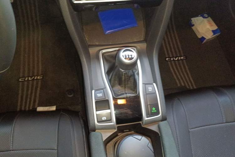 Used Honda Civic 2016 220TURBO Manual Luxury Edition