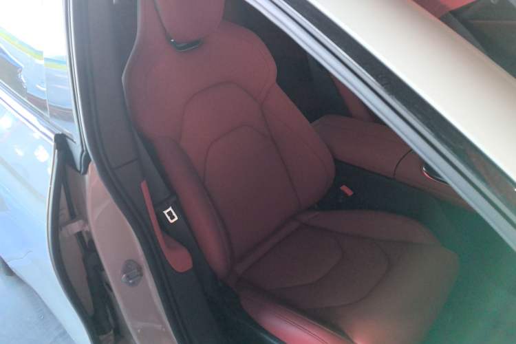 Used  SU7 2024 Rear-Drive Long-Range Intelligent Driving Version