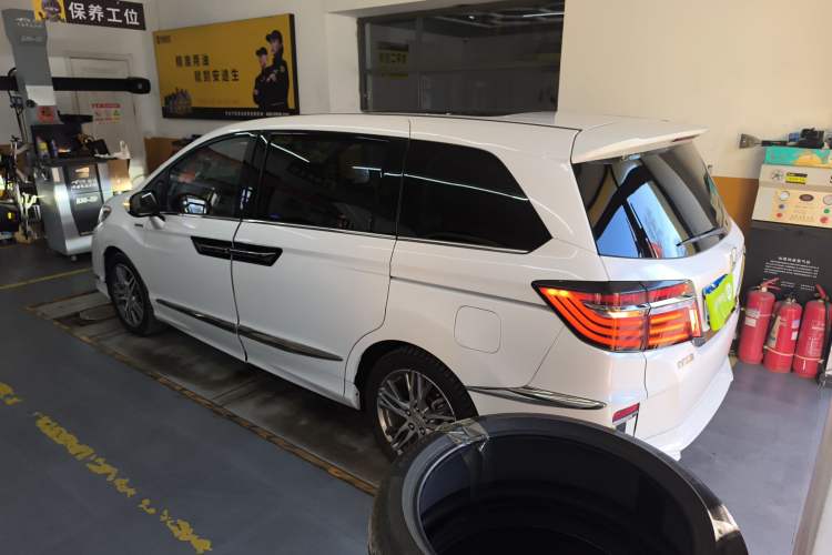 Used Honda Elysion 2019 2.0L Hybrid Comfort Edition