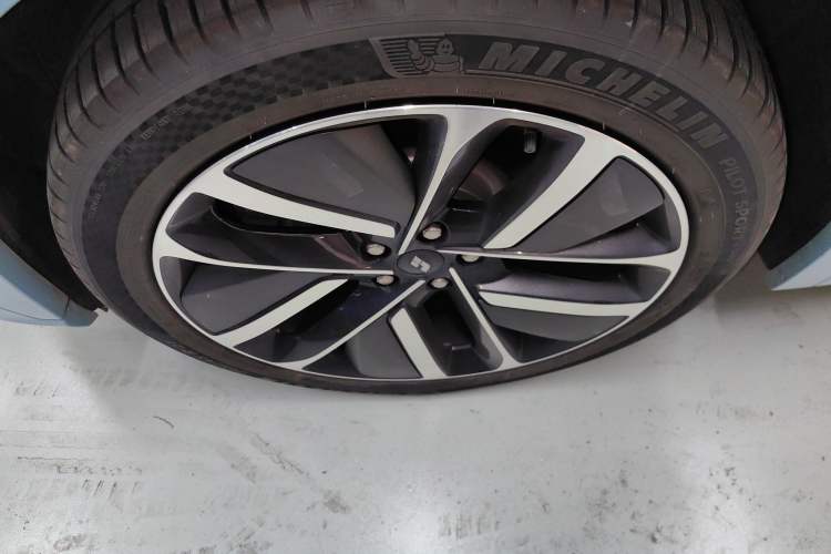 Used Li Auto L7 2024 Ultra Model
