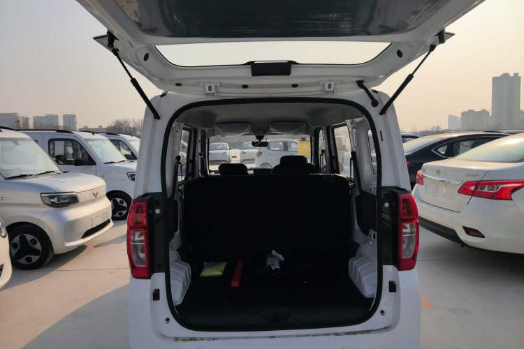 Used Wuling Zhiguang New Energy 2025 Comfort Model
