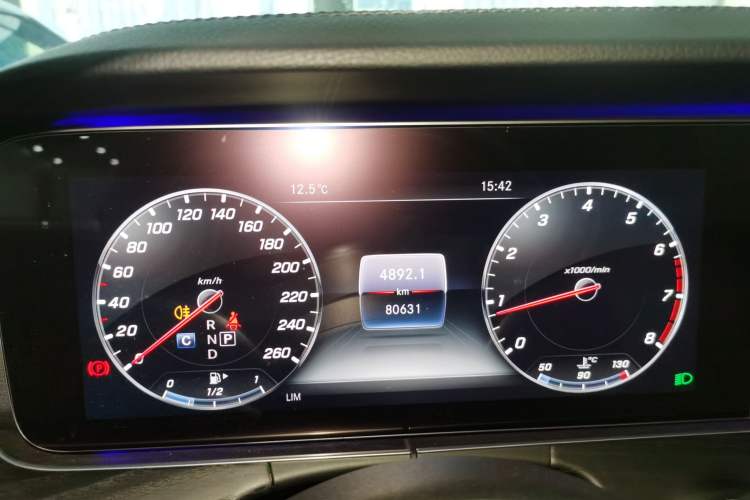 Used Mercedes-Benz E-Class 2019 Restyled E 300 L Sporty and Stylish Edition