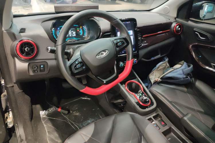 Used Chery Little Ant 2022 Restyled Version Sweet Pink Edition Half-Sugar Version 28.8 kWh 30 kW 301 km