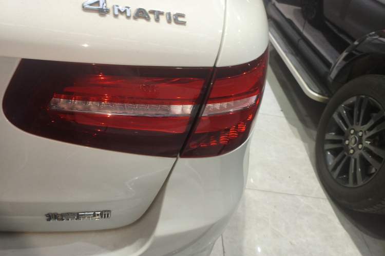 Used Mercedes-Benz GLC 2018 Facelifted GLC 260 4MATIC Dynamic Edition
