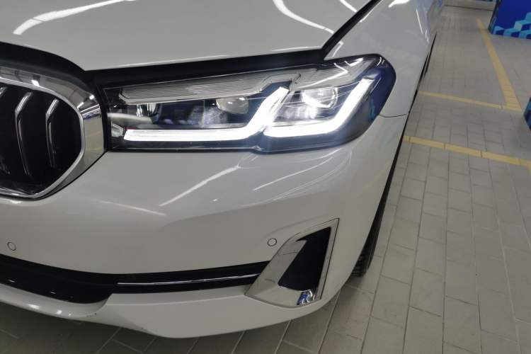 Used BMW 5 Series 2022 Second Facelift 525Li Luxury Package
