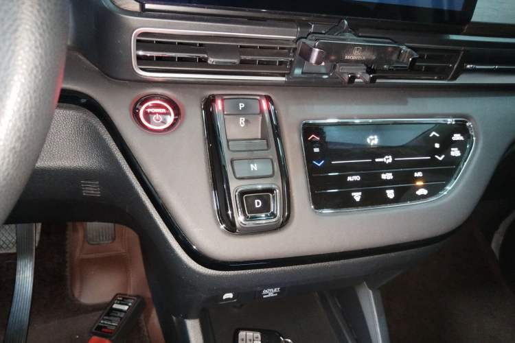 Used Honda Odyssey 2022 2.0L eHEV Sharp Enjoyment Edition
