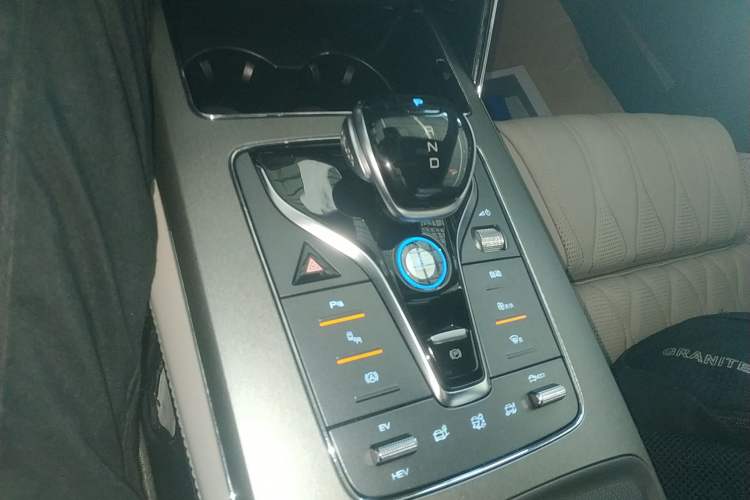 Used BYD Tang New Energy 2024 DM-p Champion Edition 215 km All-Wheel-Drive Flagship Model