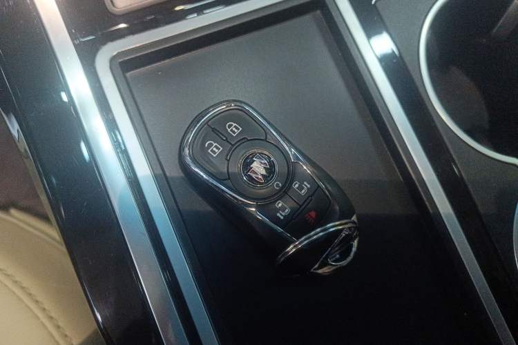 Used Buick GL8 2023 ES Lu Zun Deluxe Model