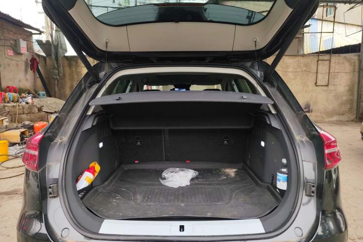 Used Hongqi HS5 2019 2.0T Smart Connect Flagship Edition
